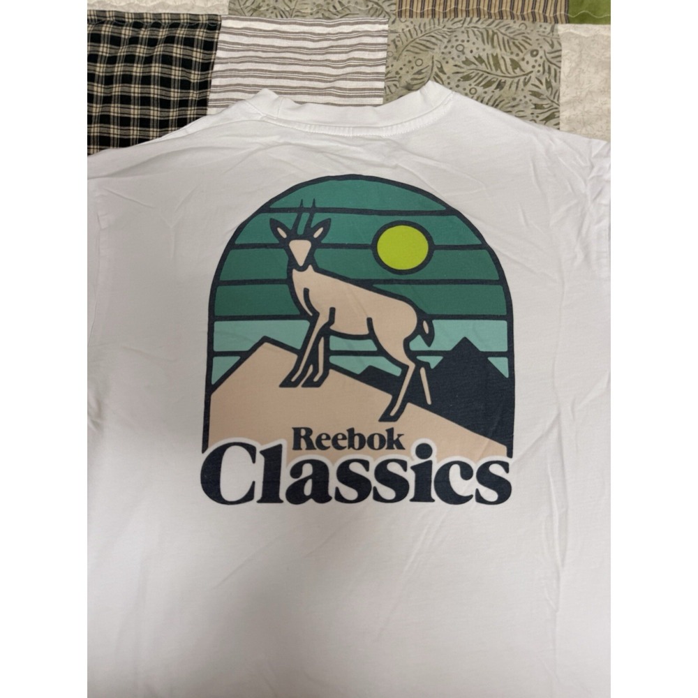 Reebok Men's Classics Outdoor Amusement White T-Shirt Size Medium Mountain Deer - Picture 2 of 4